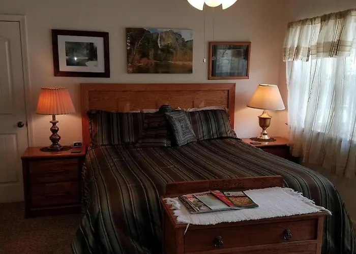 Yosemite Nights Bed & Breakfast Mariposa