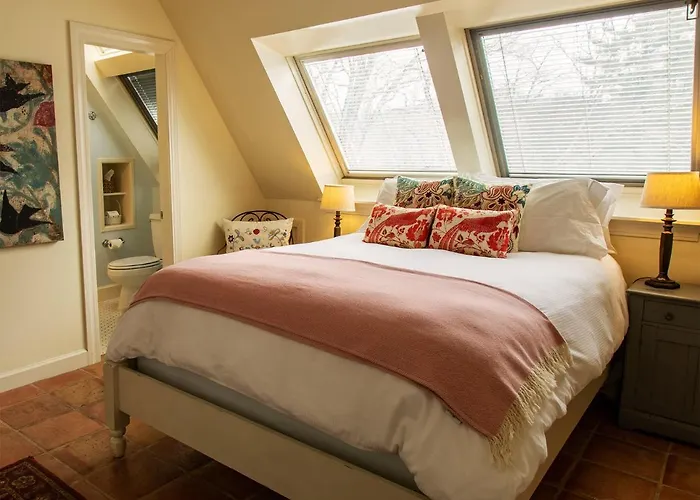 Brandt House Bed & Breakfast Greenfield