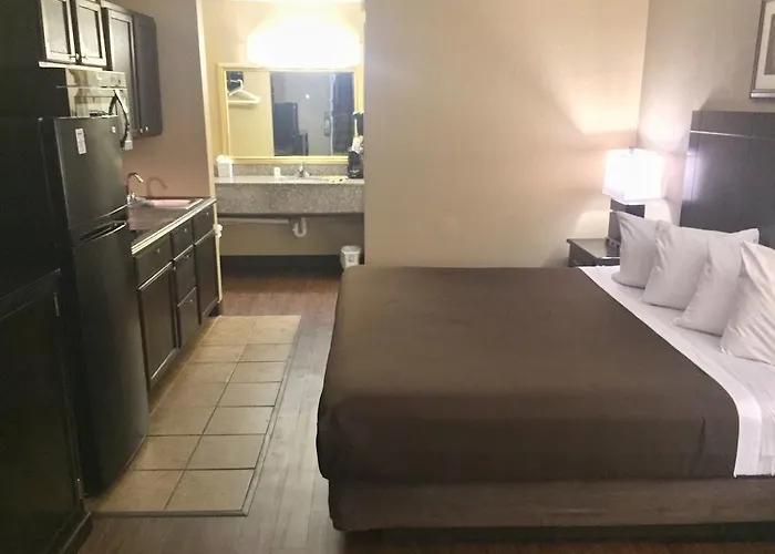 Suburban Extended Stay Hotel North Charleston