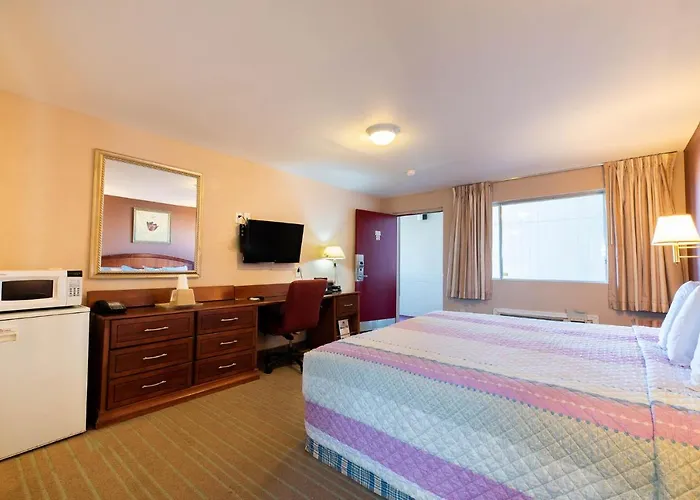 Neptune Motor Lodge