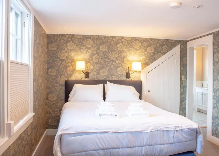Hawthorn House Hotel Nantucket