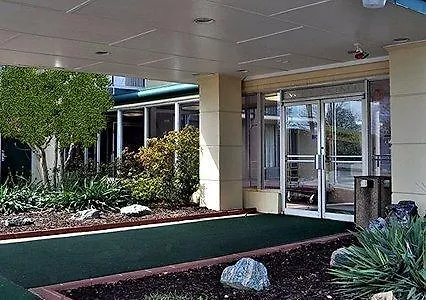 Ashland Inn & Suites
