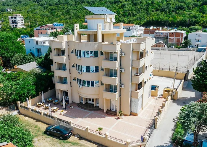 Canj Hotels