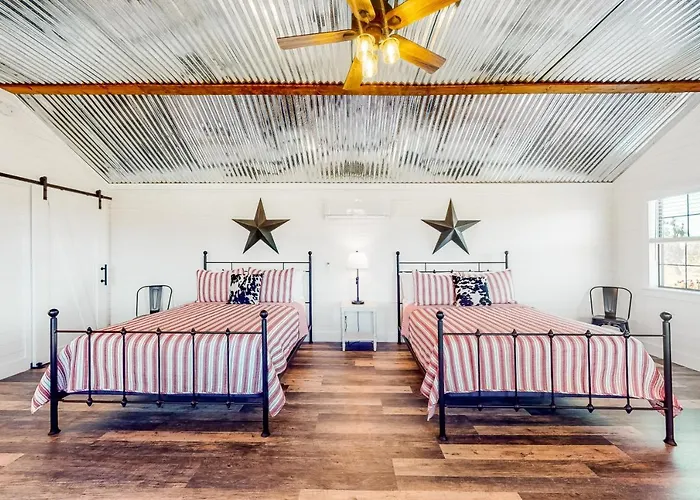 Lone Star Cottage 4 Fredericksburg