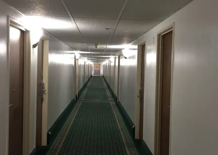 Carol Hotel Omaha