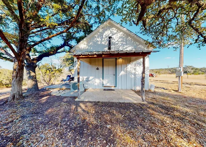 Honey Creek School House Hotel Fredericksburg