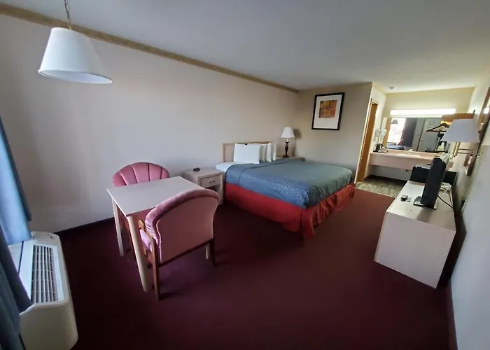 Twelve Oaks Inn Branson