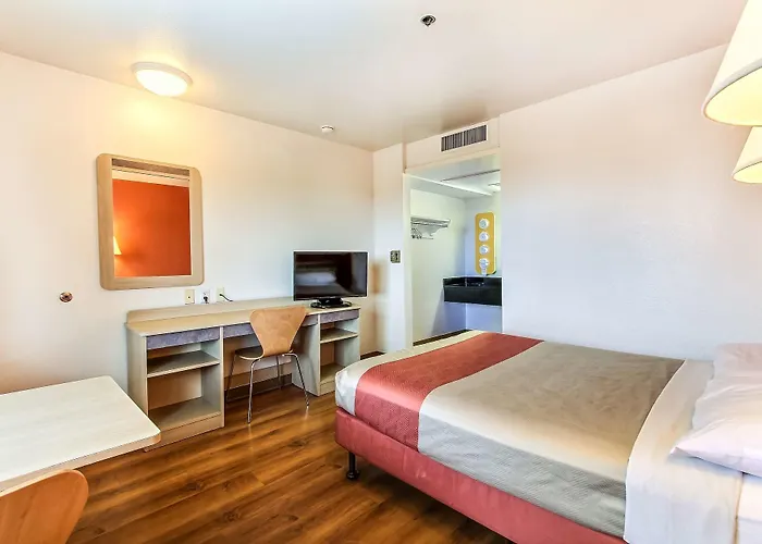 Motel 6-Salinas, Ca - South - Monterey Area