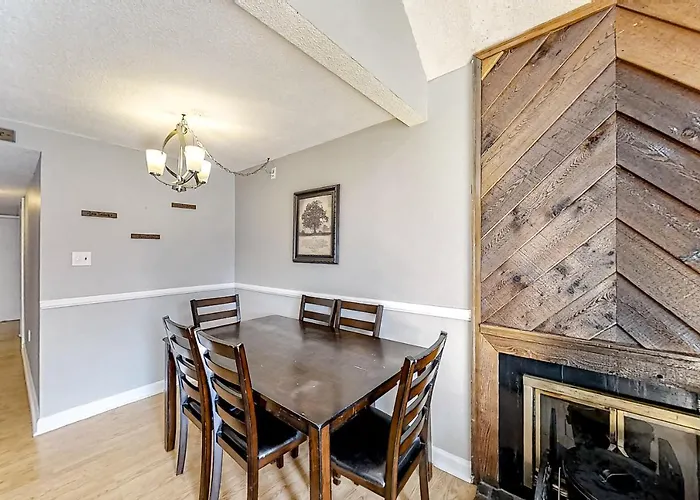 Smoky Mountain Sunrise Apartment Gatlinburg