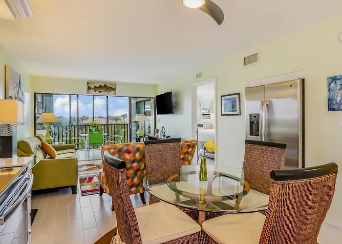 Anglers Cove C-404 Villa Marco Island
