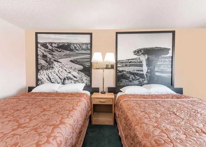 Glendive Lodge
