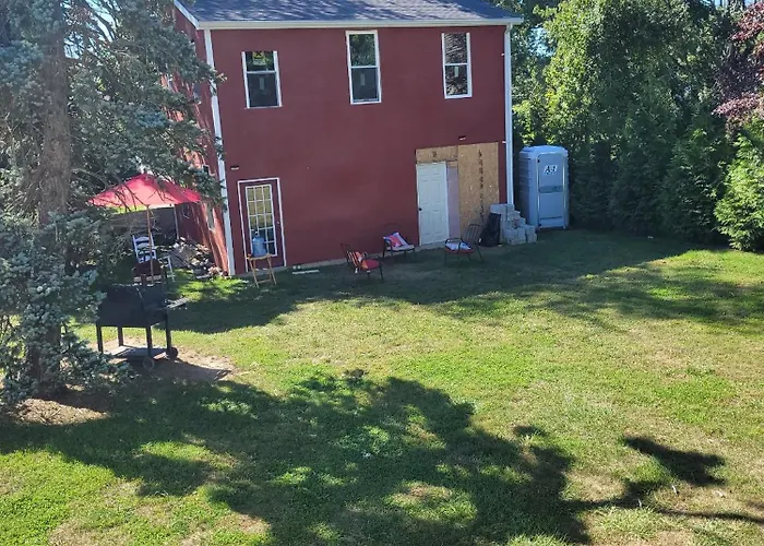 Room In Cabin - Camping Cabin With Sauna Access 2Nd Fl- Dover