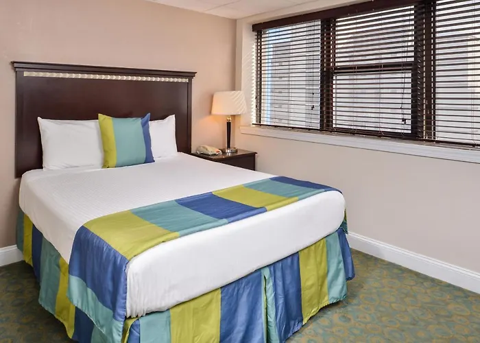 19 Atlantic Hotel Virginia Beach