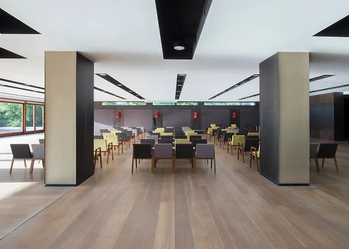 Pamplona Hotels