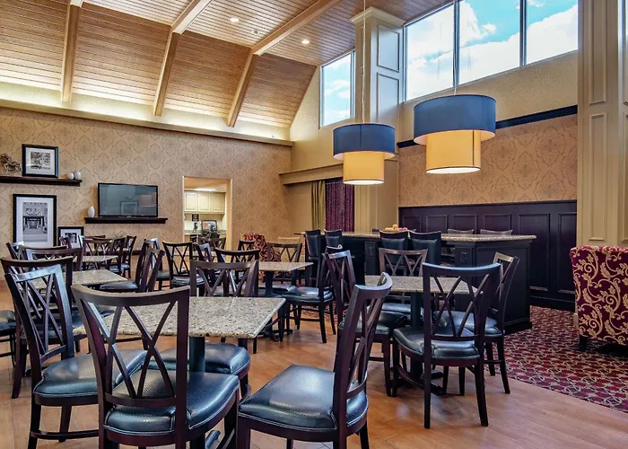 Hampton Inn & Suites Williamsburg-Richmond Road