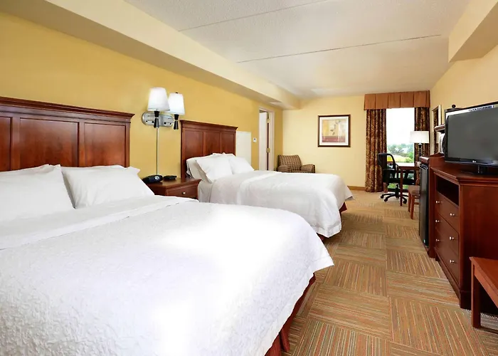 Hampton Inn Raleigh Capital Blvd North