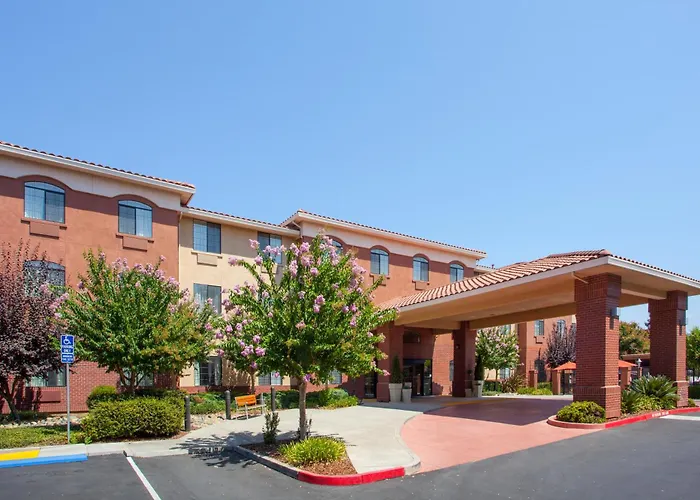 Holiday Inn Express Davis-University Area By Ihg