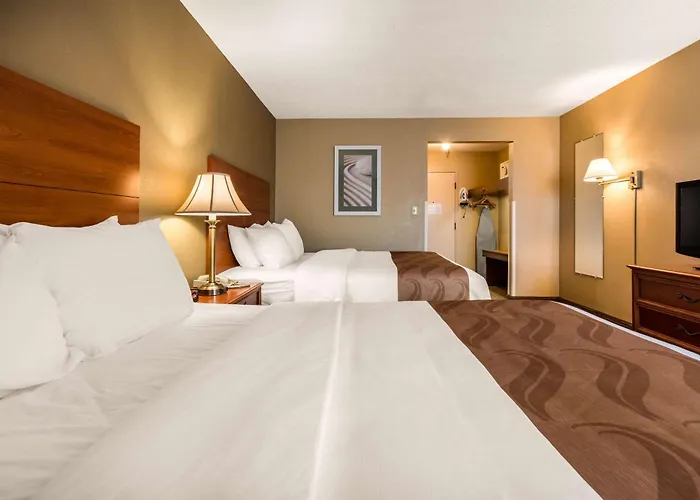 Quality Inn & Suites New Castle