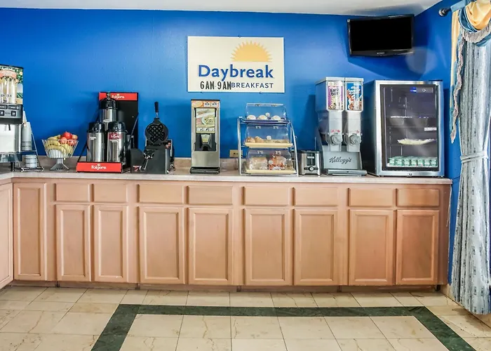 Days Inn By Wyndham Bastrop