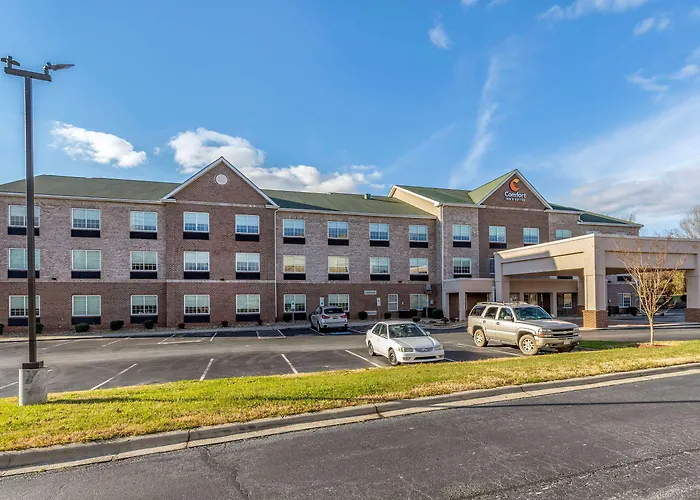 Comfort Inn & Suites High Point - Archdale