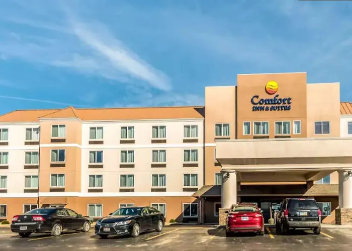 Comfort Inn & Suites Heath - Newark South