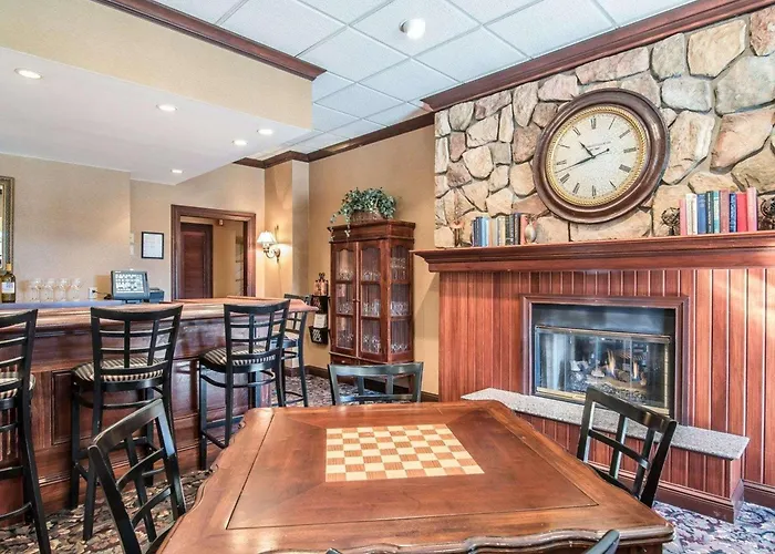 The Marx Hotel - Downtown - University Area Oneonta