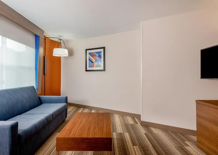 Holiday Inn Express Chapel Hill By Ihg