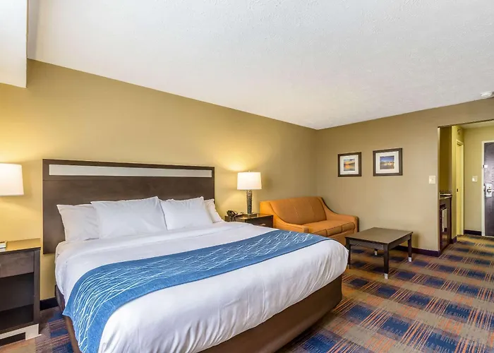 Comfort Inn Independence - Cleveland