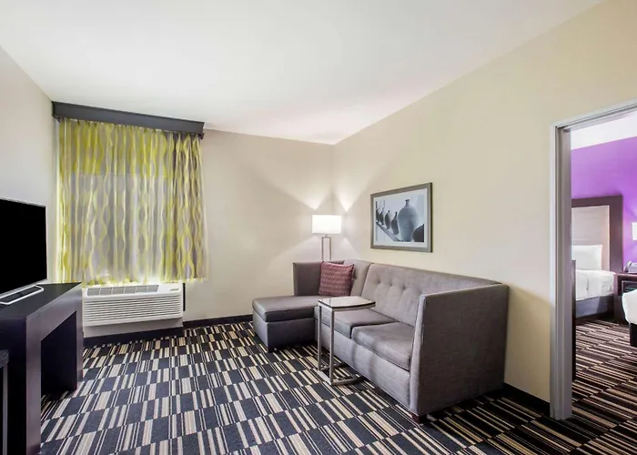 La Quinta By Wyndham Mcallen Convention Center