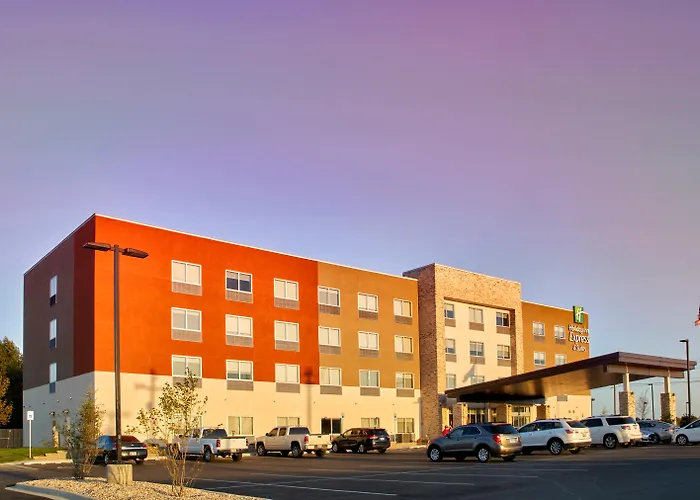 Holiday Inn Express & Suites Claremore By Ihg