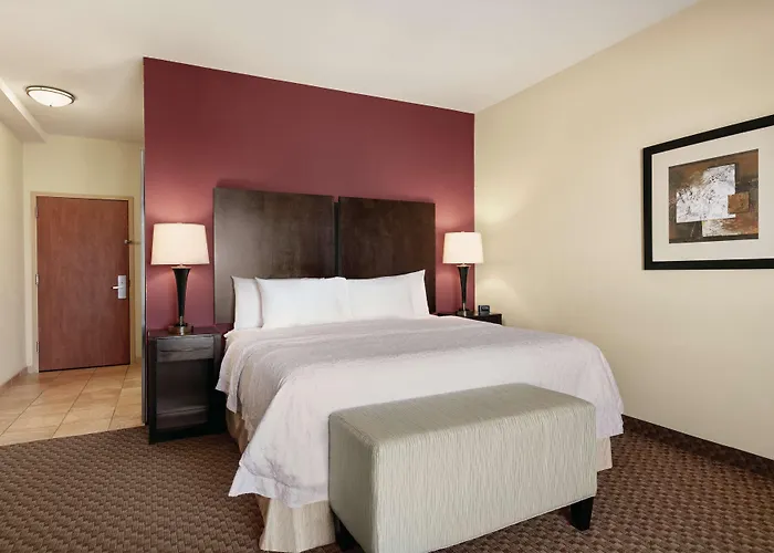 Hampton Inn & Suites Enid