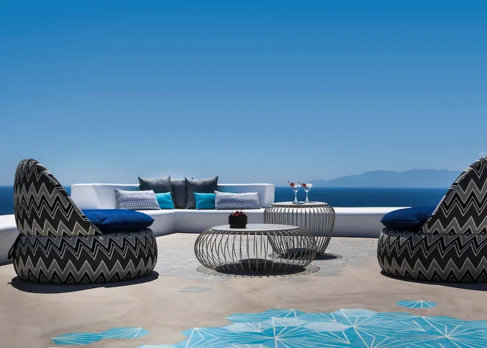 Super Paradise Beach (Mykonos) Hotels