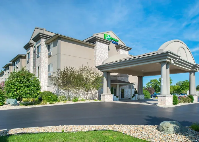 Holiday Inn Express & Suites Bucyrus By Ihg