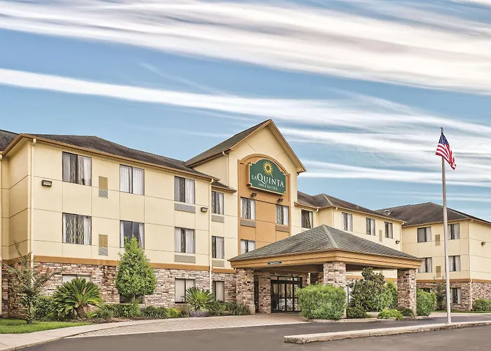 La Quinta Inn & Suites By Wyndham The Woodlands/Spring
