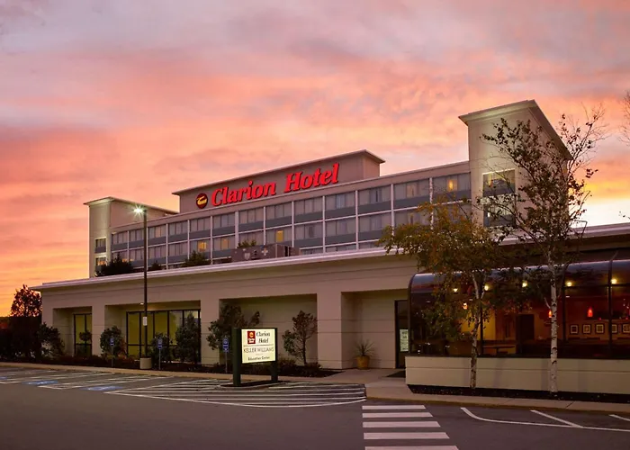 Portland Hotels