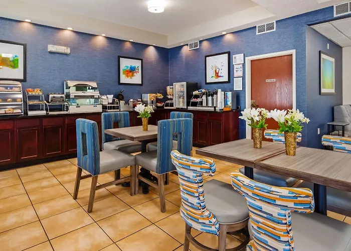 Best Western Hiram Inn And Suites