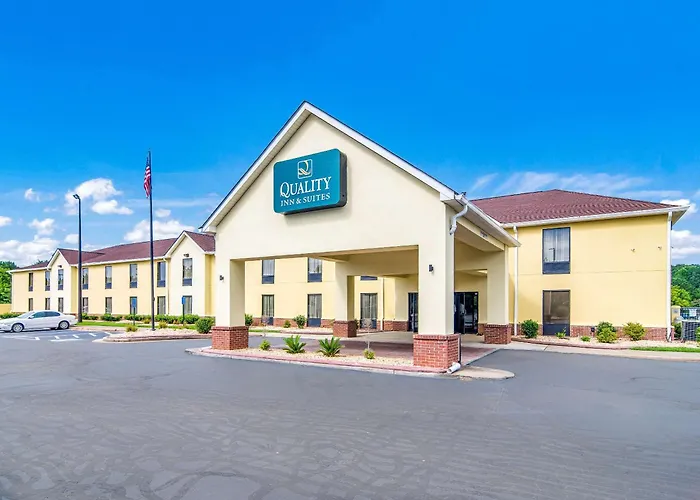Quality Inn & Suites Canton, Ga