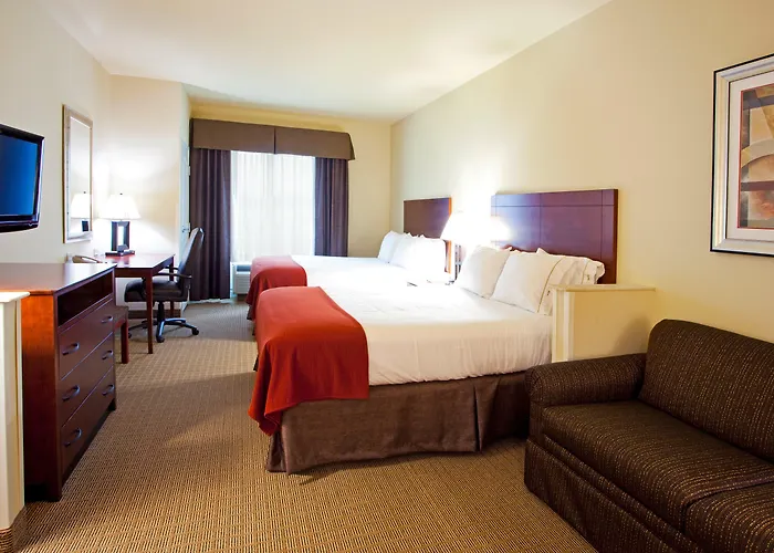 Holiday Inn Express & Suites - Valdosta By Ihg