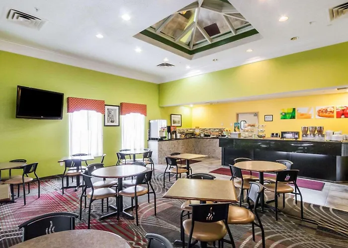 Quality Suites Memphis/ Wolfchase Galleria