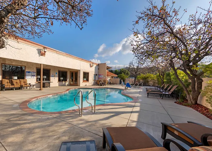 Best Western Plus Thousand Oaks Inn