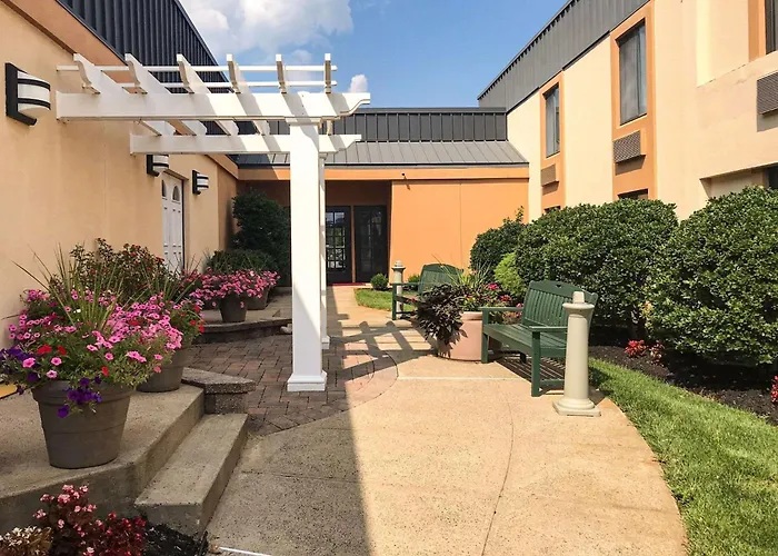 Clarion Hotel & Conference Center Toms River