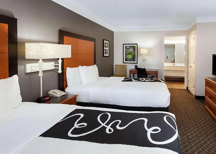 La Quinta Inn By Wyndham Laredo I-35