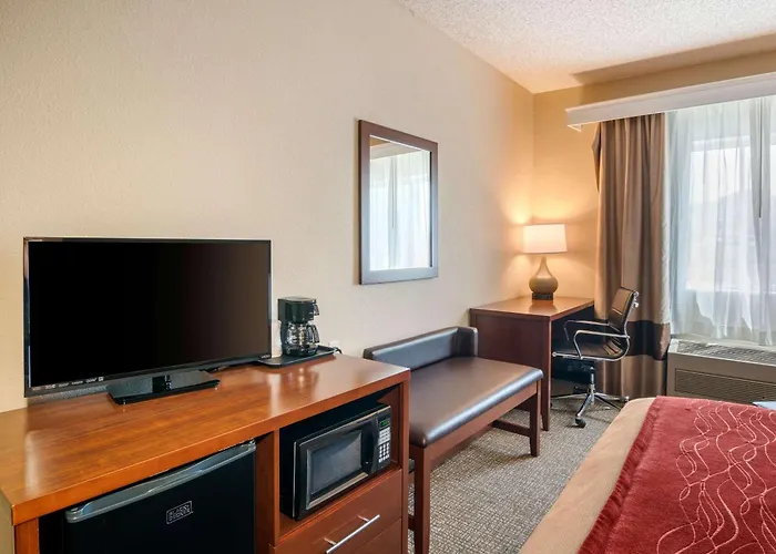 Comfort Inn Medford North