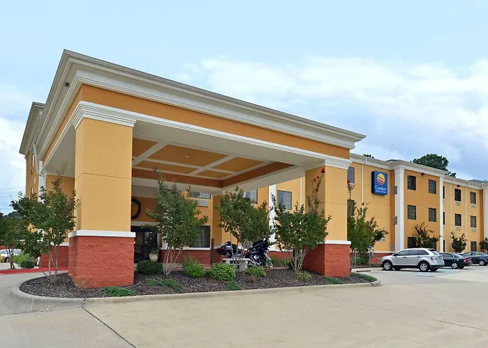 Comfort Inn & Suites El Dorado