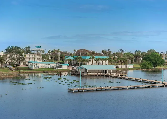 Lakeshore Resort And Marina Okeechobee