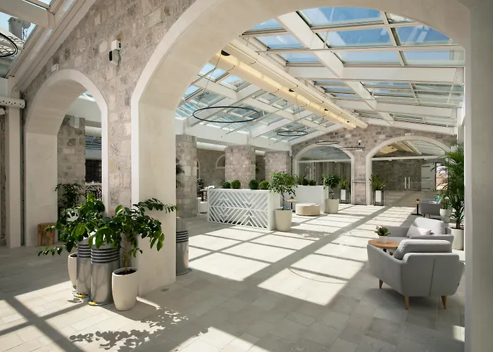 Herceg Novi Hotels