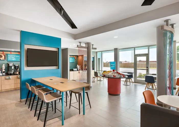 Avid Hotel - Hays By Ihg