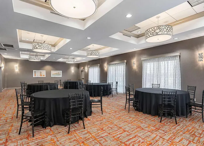 Hampton Inn - Springfield