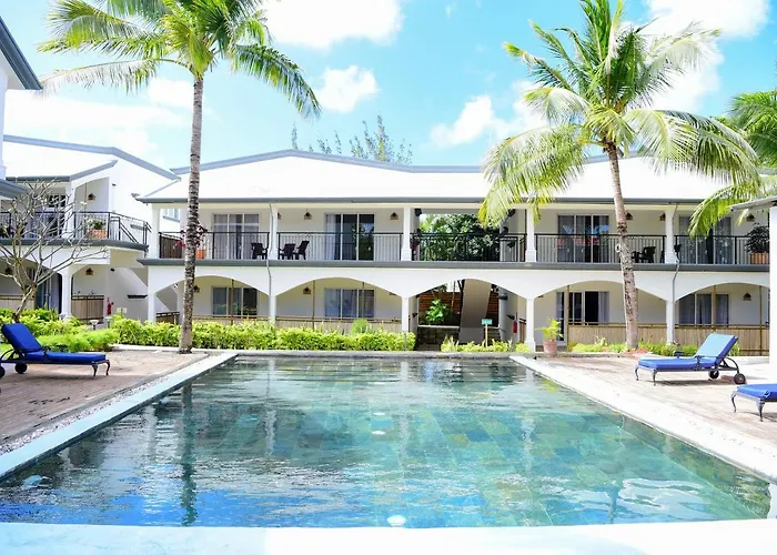 Pointe aux Canonniers Hotels