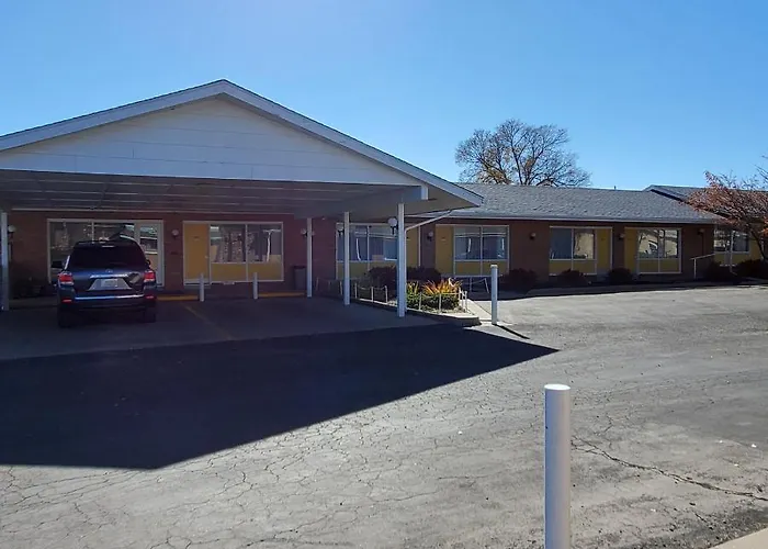 Robin Hood Motel Raton